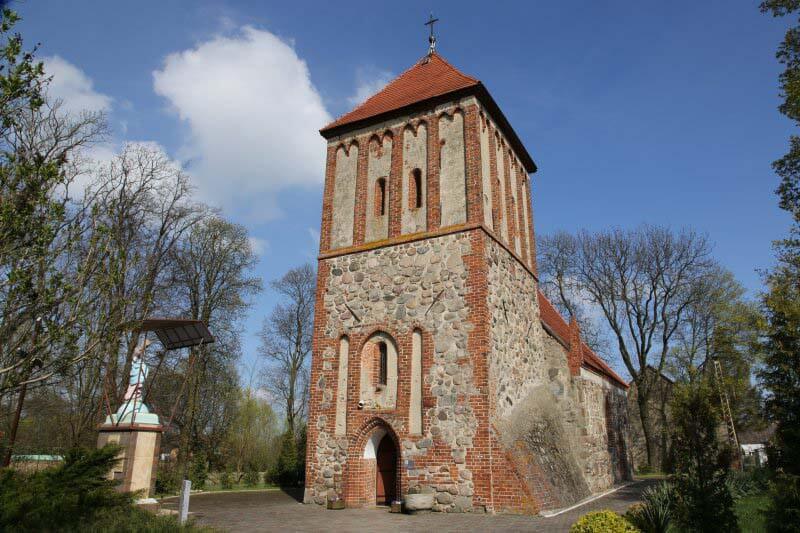 Kościół Parafialny w Grzędzicach